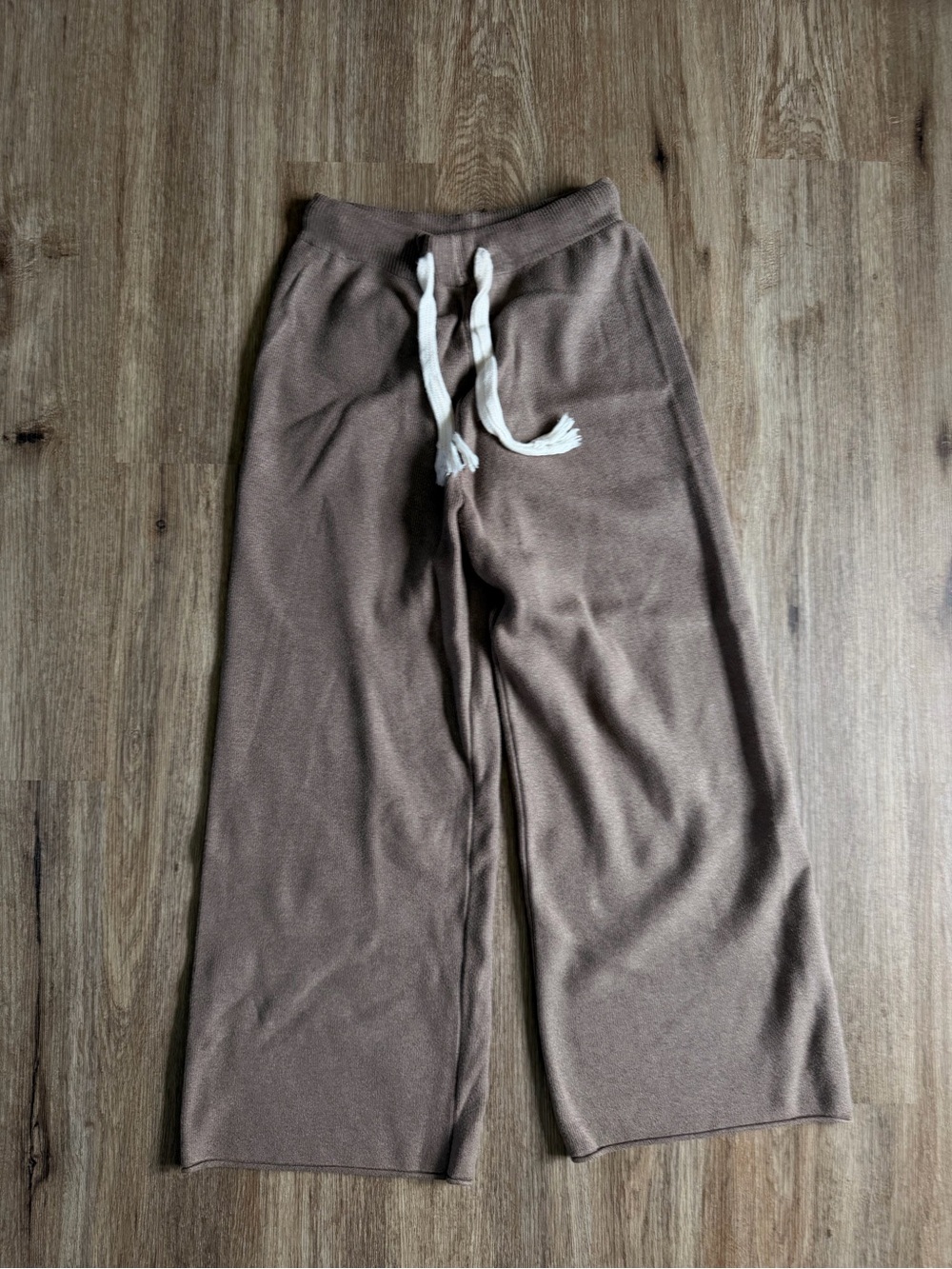 Knit Wide-Leg Drawstring Pants - Brown
